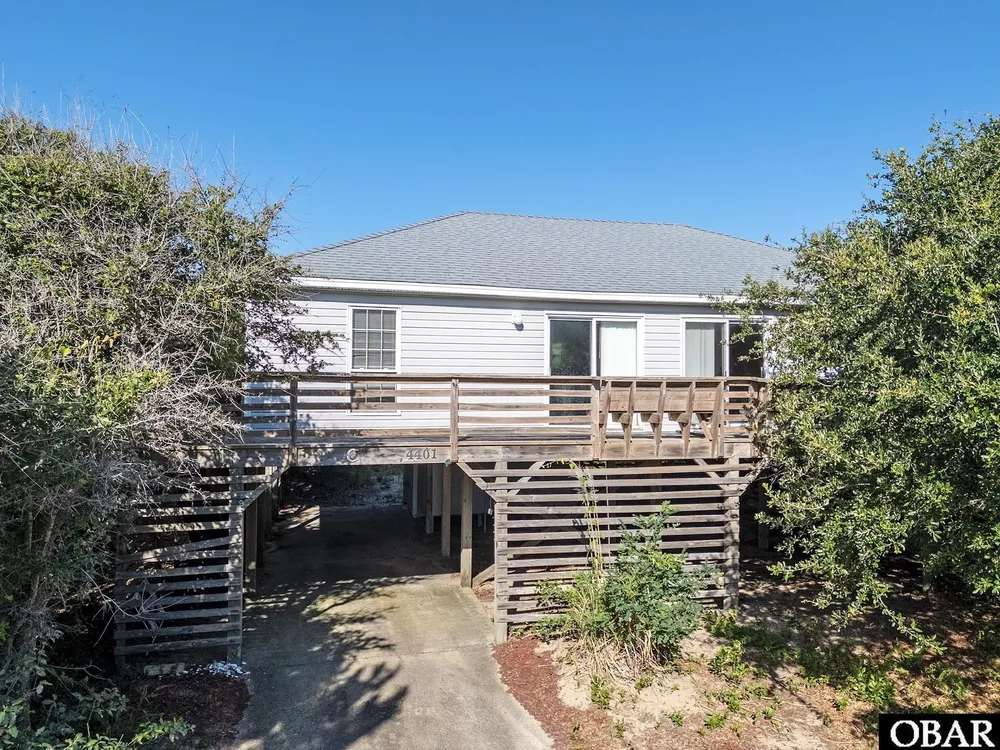4401 Ride Ln, Kitty Hawk, NC 27949