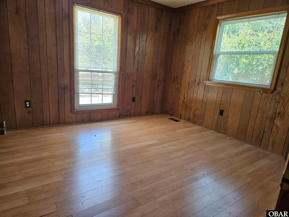 4401 Ride Ln, Kitty Hawk, NC 27949