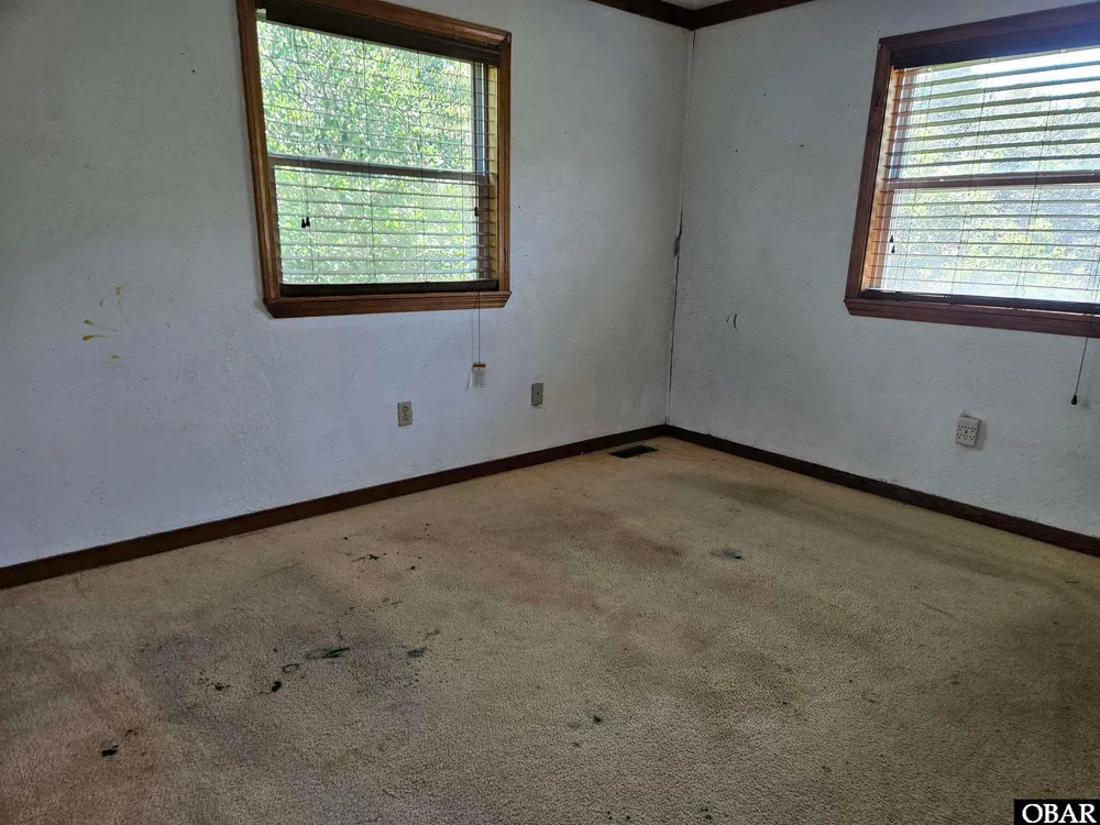 4401 Ride Ln, Kitty Hawk, NC 27949