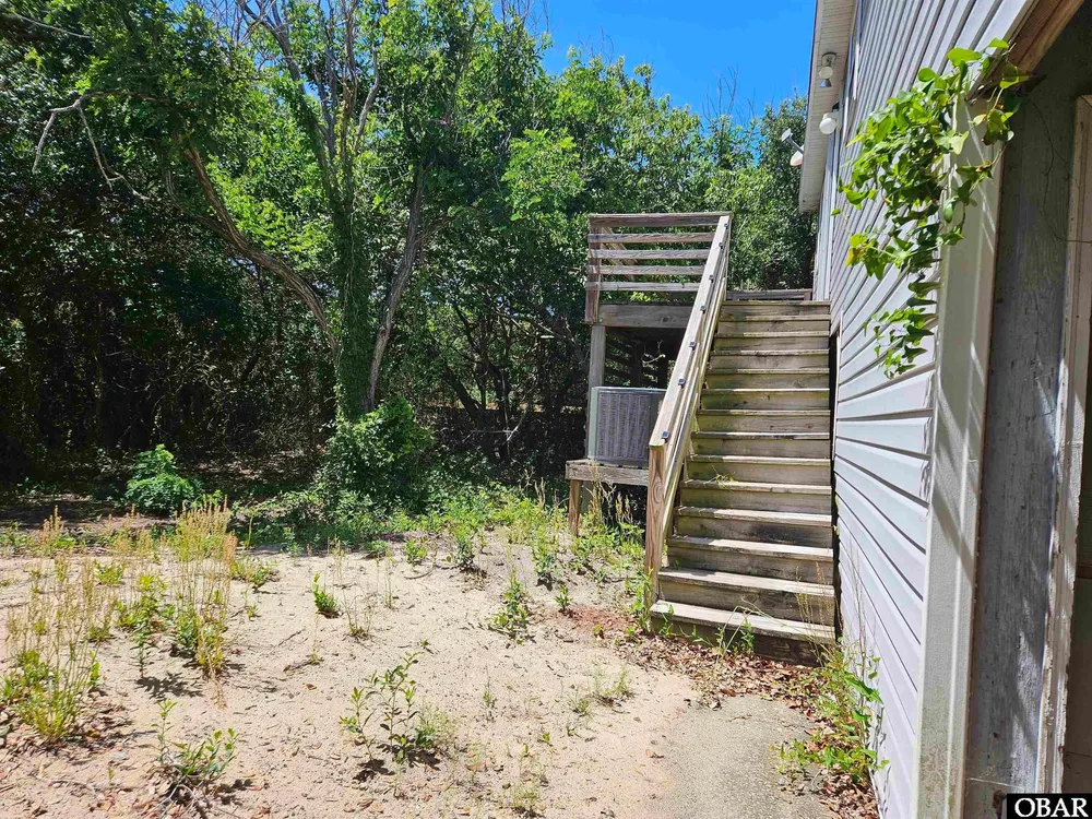 4401 Ride Ln, Kitty Hawk, NC 27949