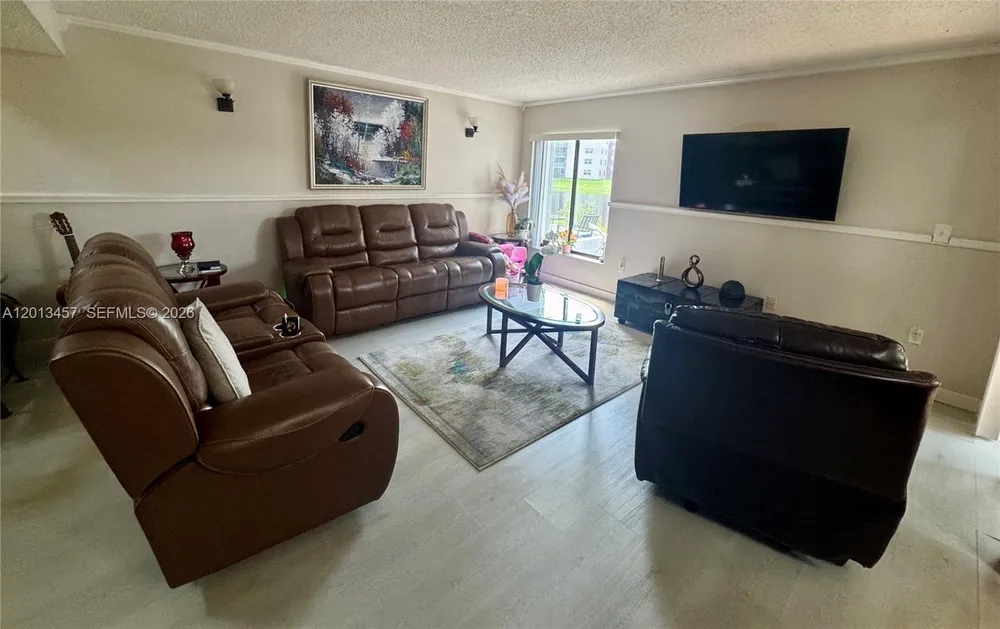 1481 SW 124th Ct, Miami, FL 33184