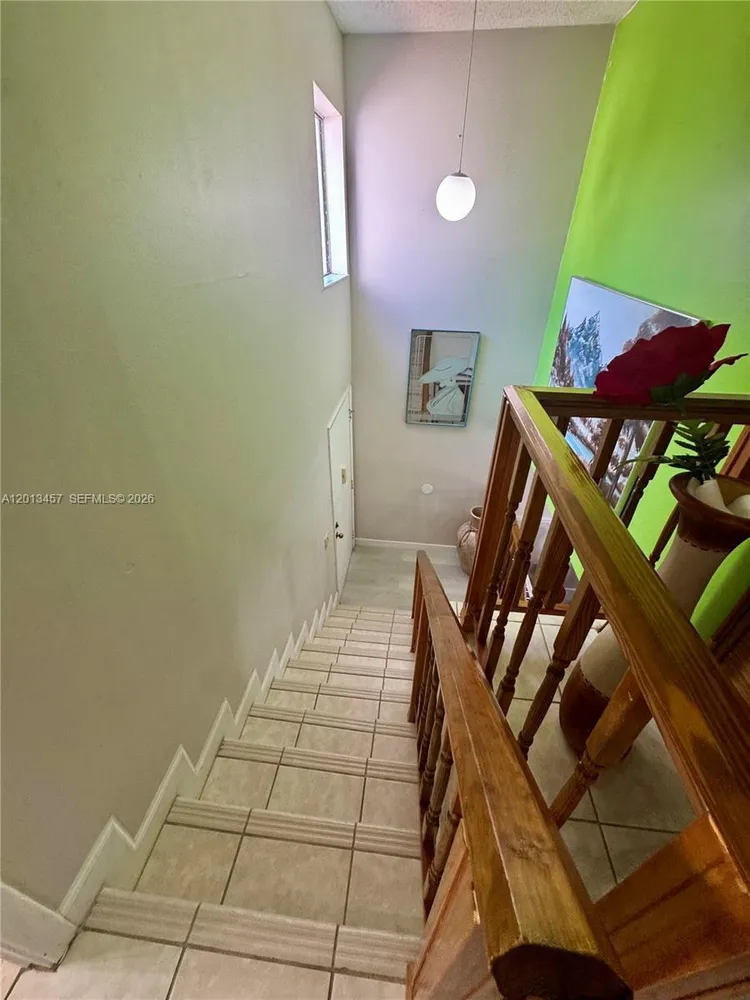 1481 SW 124th Ct, Miami, FL 33184