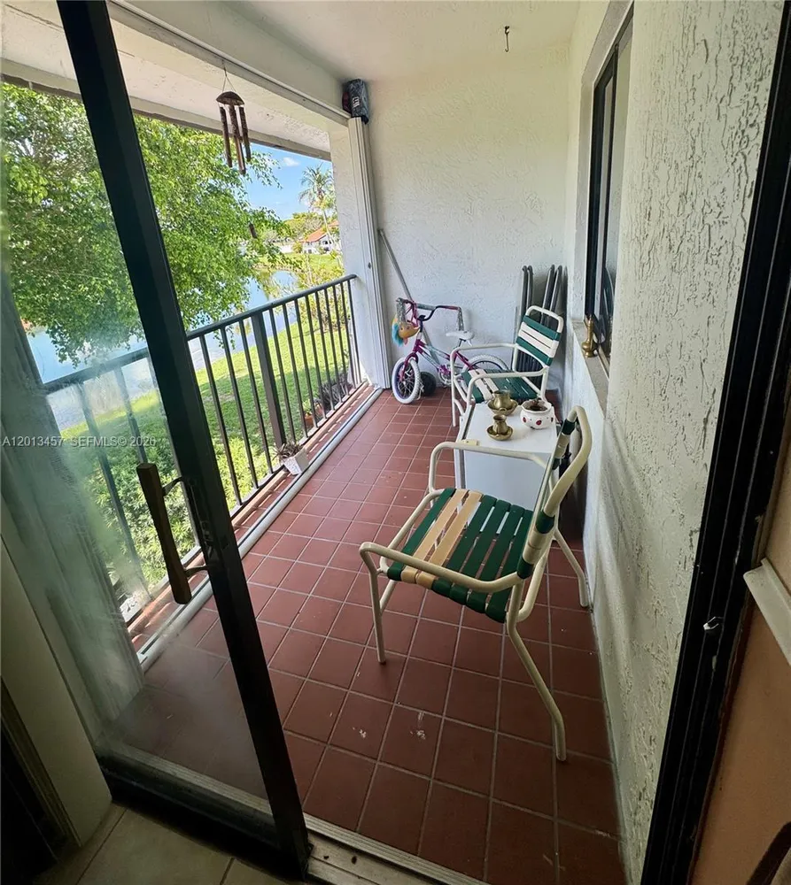 1481 SW 124th Ct, Miami, FL 33184