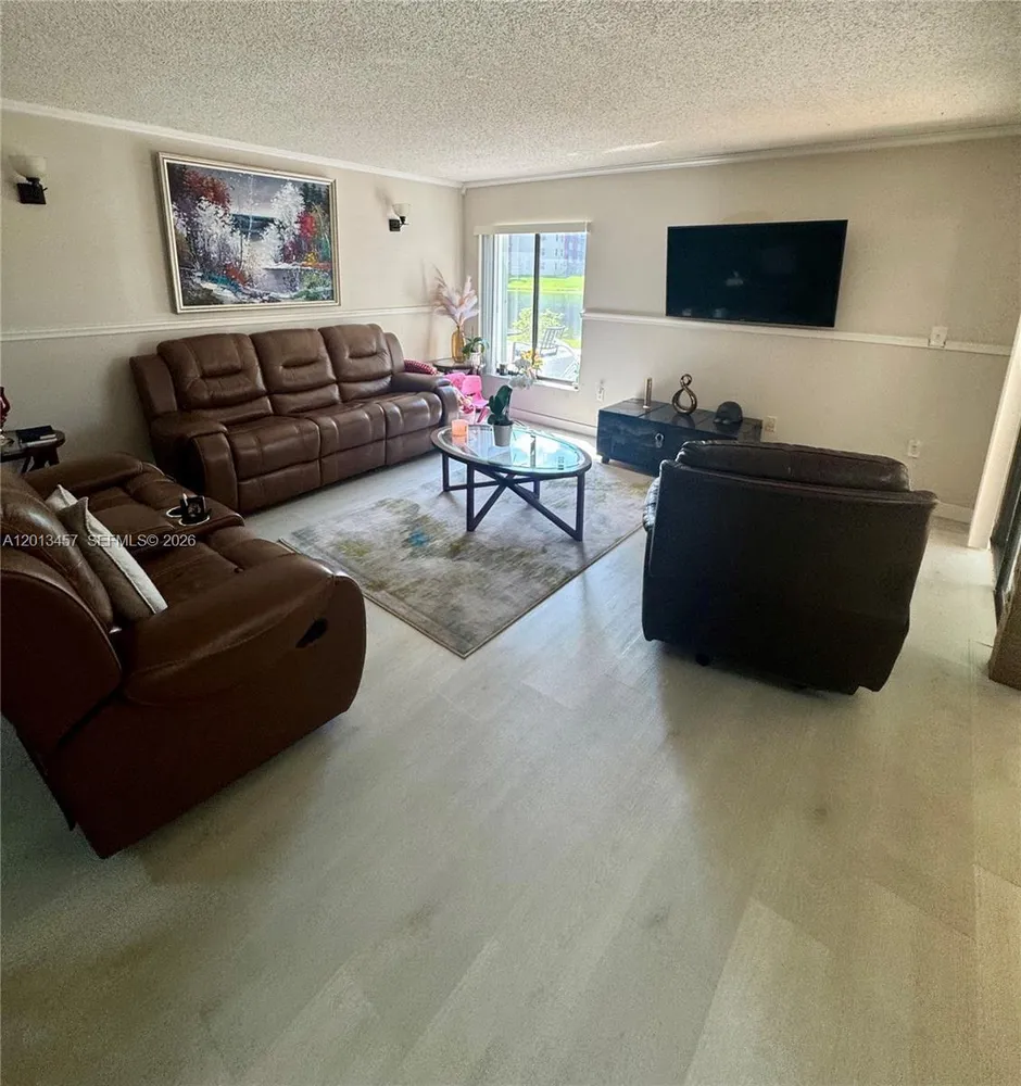 1481 SW 124th Ct, Miami, FL 33184