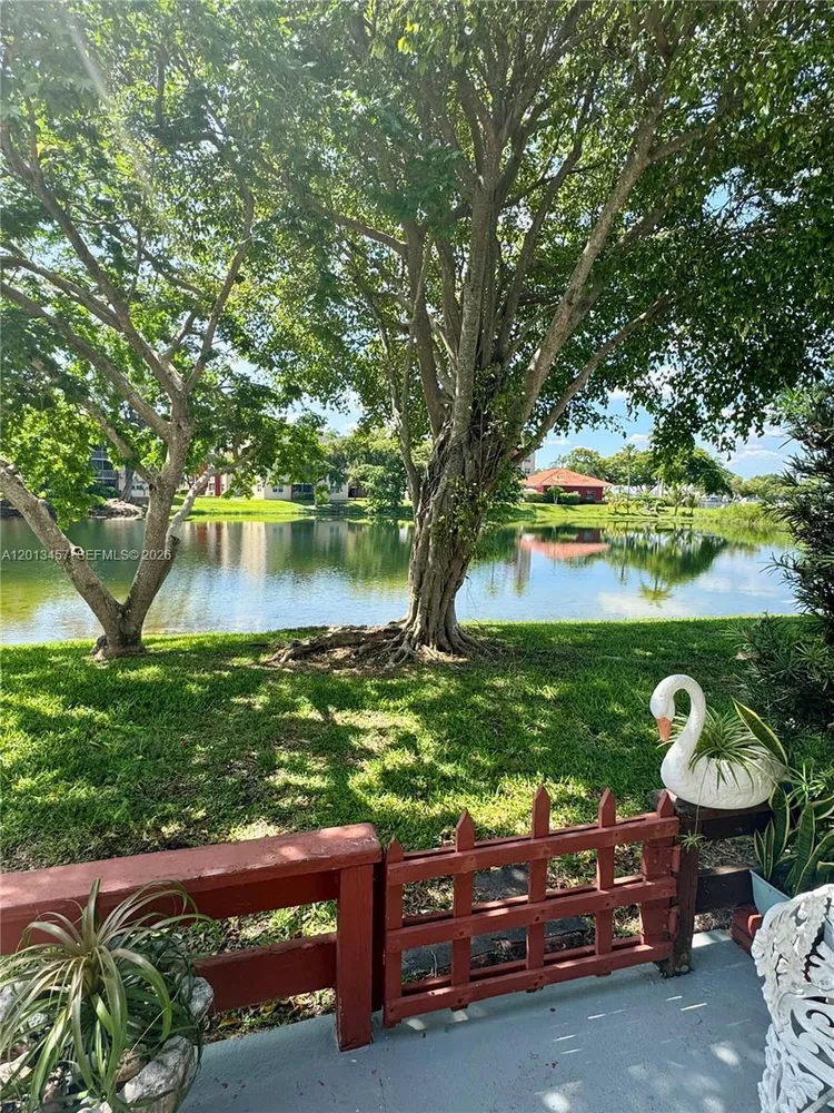1481 SW 124th Ct, Miami, FL 33184