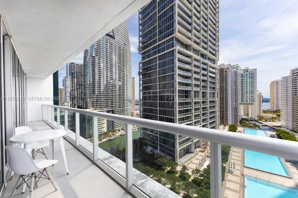 485 Brickell Ave, Miami, FL 33131