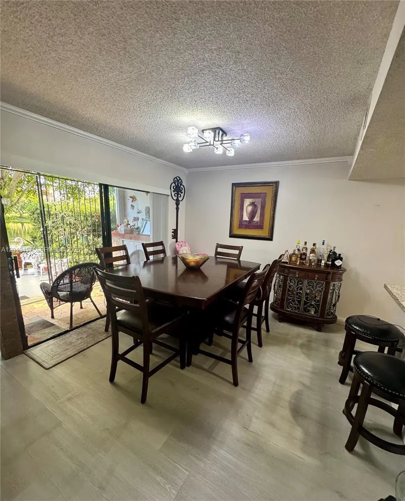 1481 SW 124th Ct, Miami, FL 33184