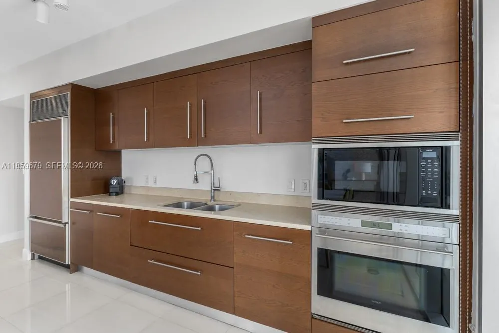 485 Brickell Ave, Miami, FL 33131