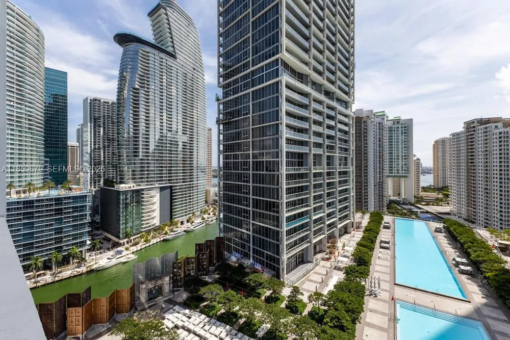 485 Brickell Ave, Miami, FL 33131