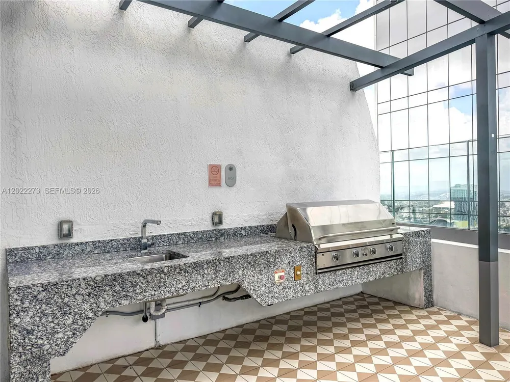 801 S Miami Ave, Miami, FL 33130