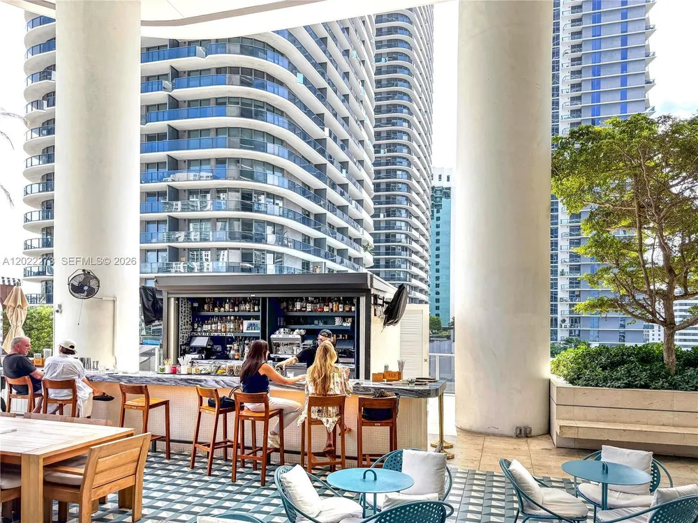 801 S Miami Ave, Miami, FL 33130
