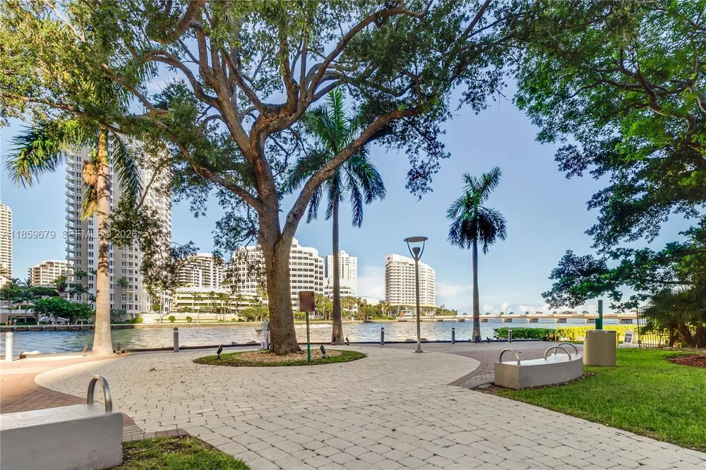 485 Brickell Ave, Miami, FL 33131