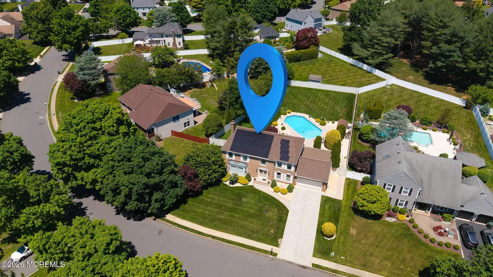 43 Homestead Circle, Marlboro, NJ 07746