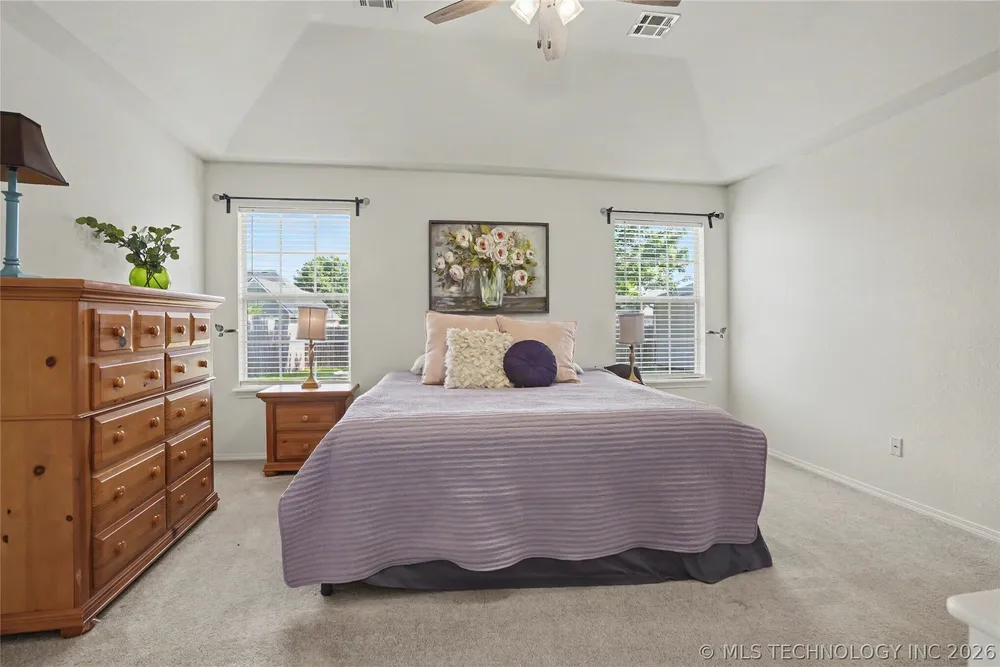 19629 E 39th St S, Broken Arrow, OK 74014
