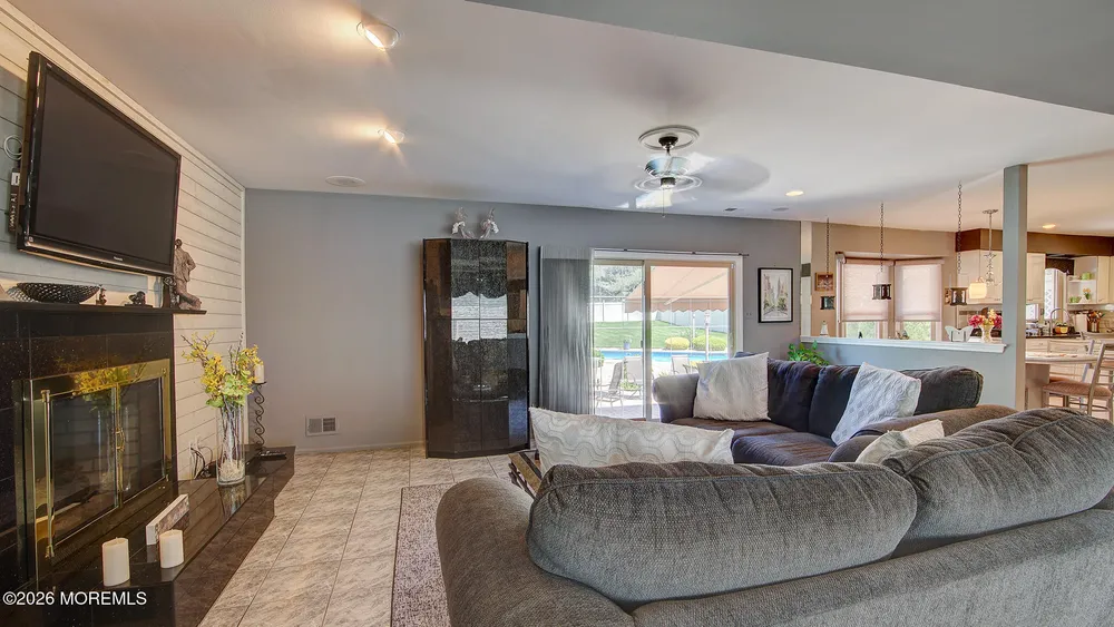 43 Homestead Circle, Marlboro, NJ 07746