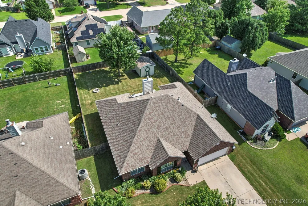 19629 E 39th St S, Broken Arrow, OK 74014