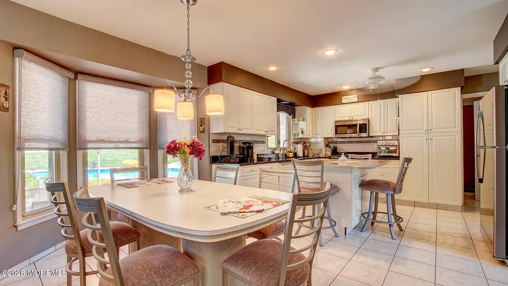 43 Homestead Circle, Marlboro, NJ 07746