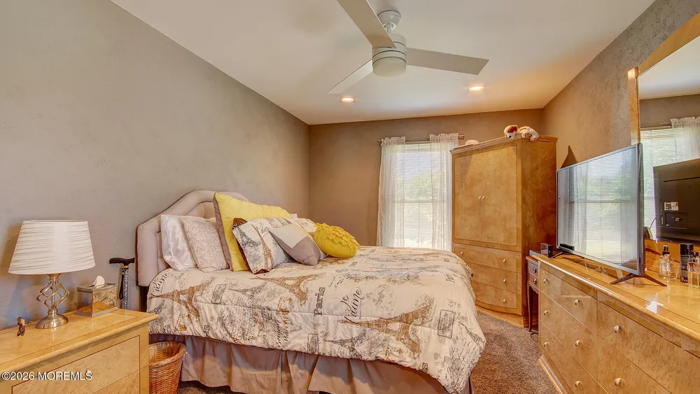 43 Homestead Circle, Marlboro, NJ 07746