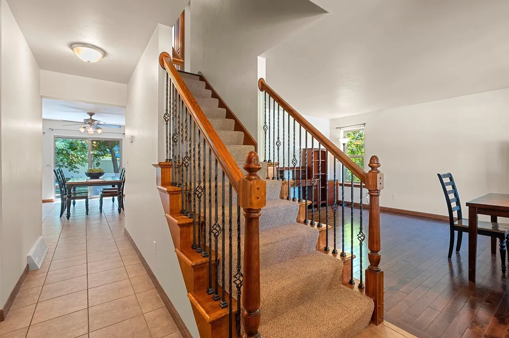 3437 Sandgate Castle Dr, Green Bay, WI 54313