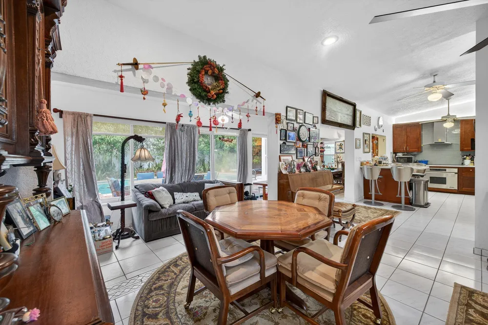 1935 SE 25th Ave, Fort Lauderdale, FL 33316