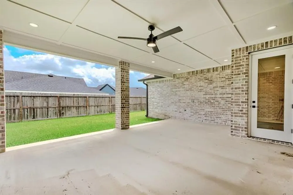 3570 Lily Ln, Beaumont, TX 77713