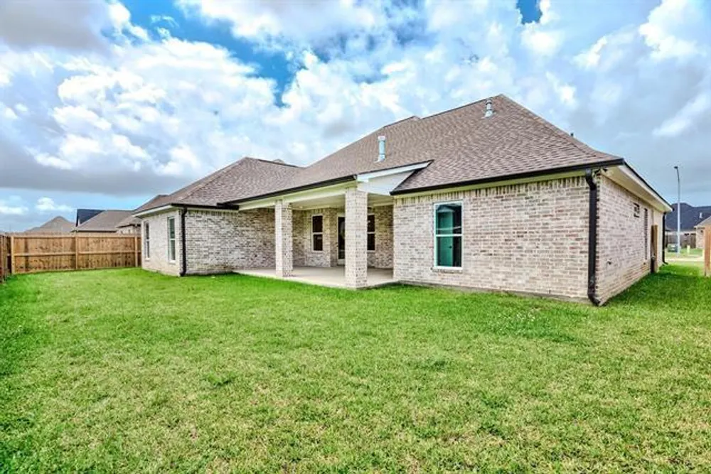 3570 Lily Ln, Beaumont, TX 77713