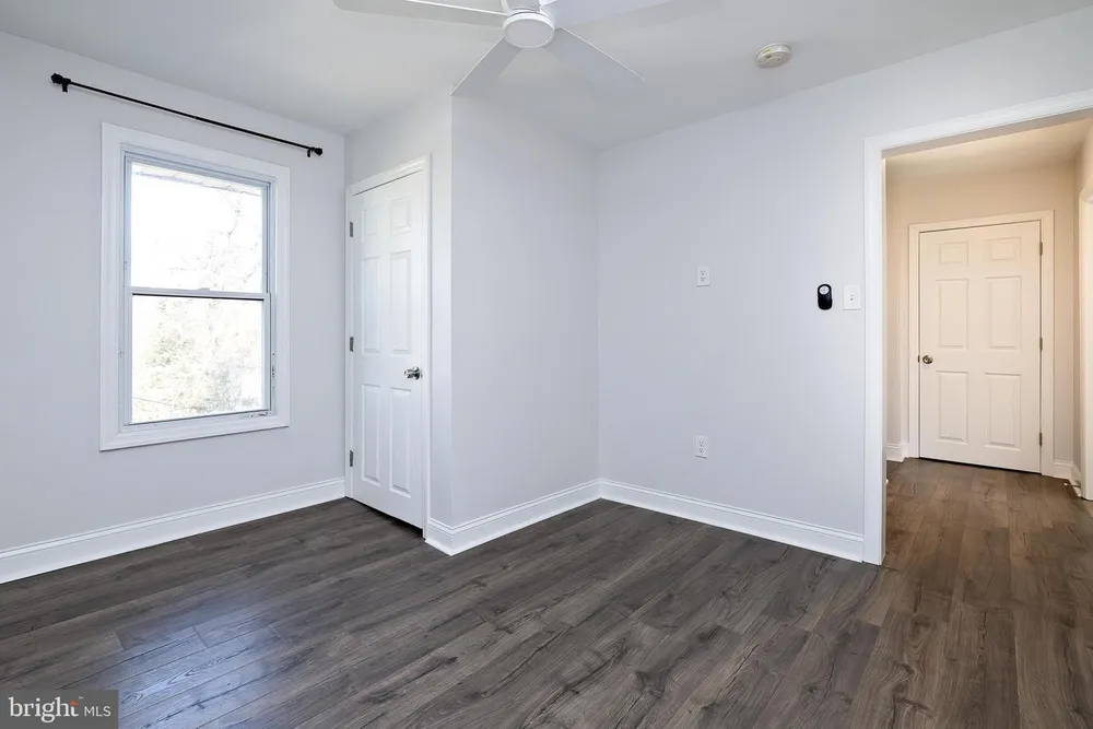215 Conard Ave, Collingswood, NJ 08108