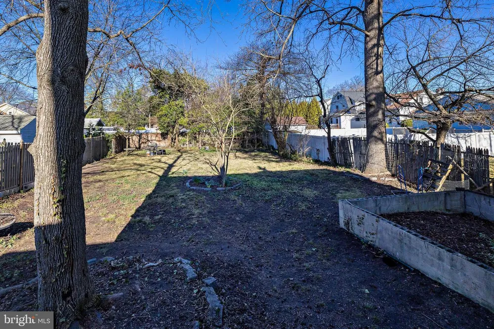 215 Conard Ave, Collingswood, NJ 08108