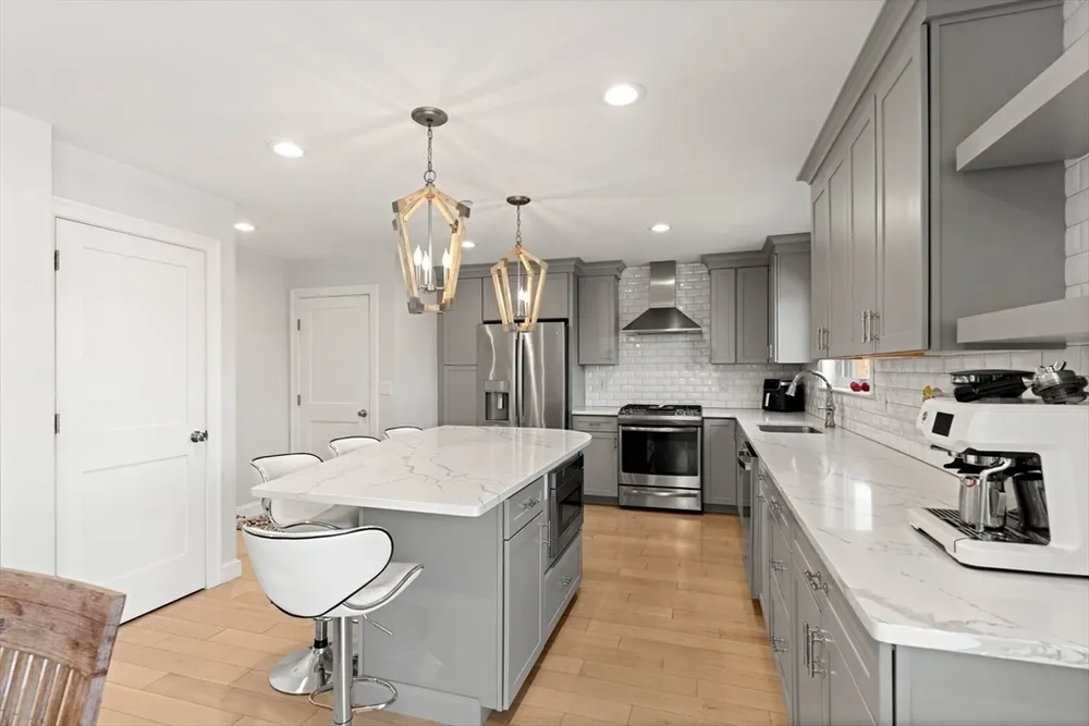 13 Woodlands Rd, Salem, MA 01970