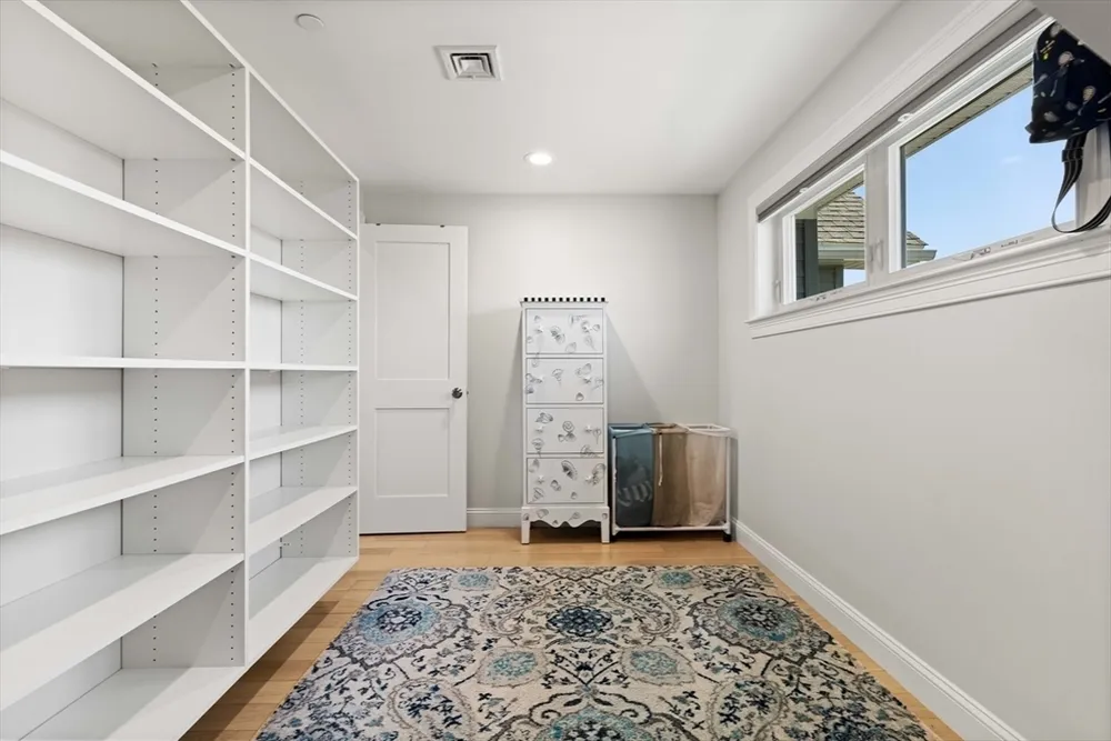 13 Woodlands Rd, Salem, MA 01970