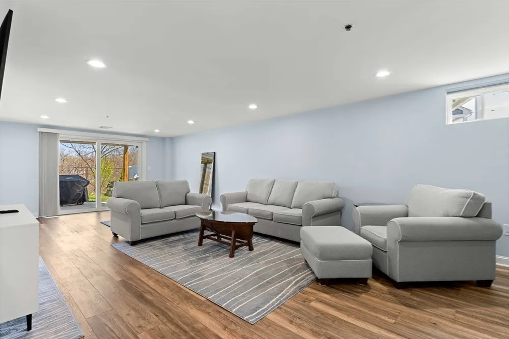 13 Woodlands Rd, Salem, MA 01970