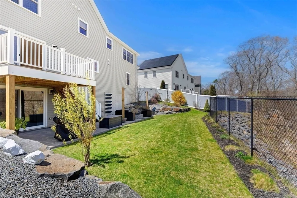 13 Woodlands Rd, Salem, MA 01970