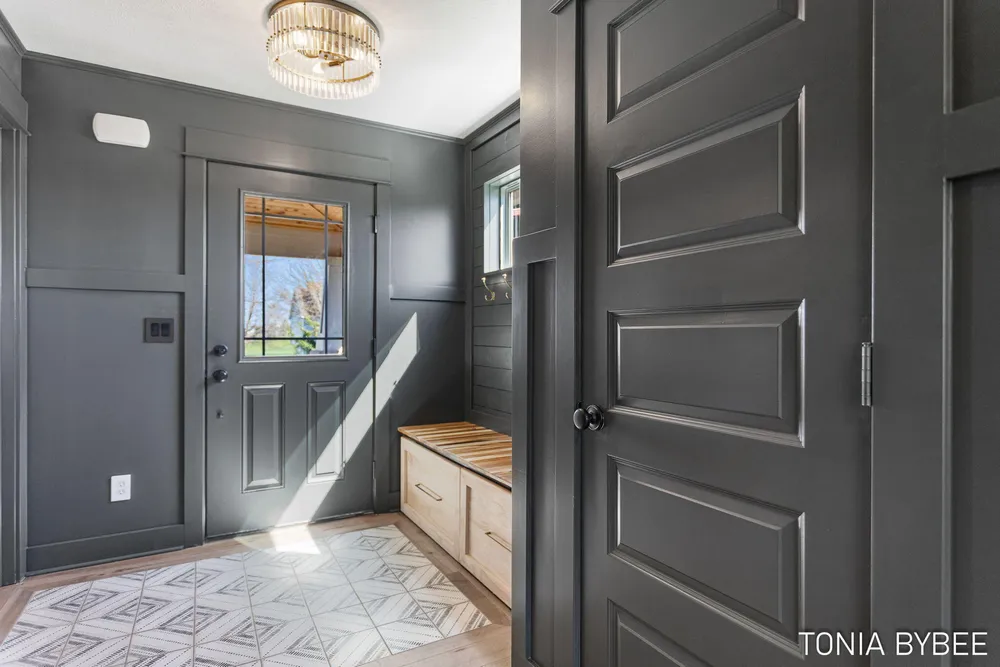 14298 Georgian Bay Dr, Holland, MI 49424