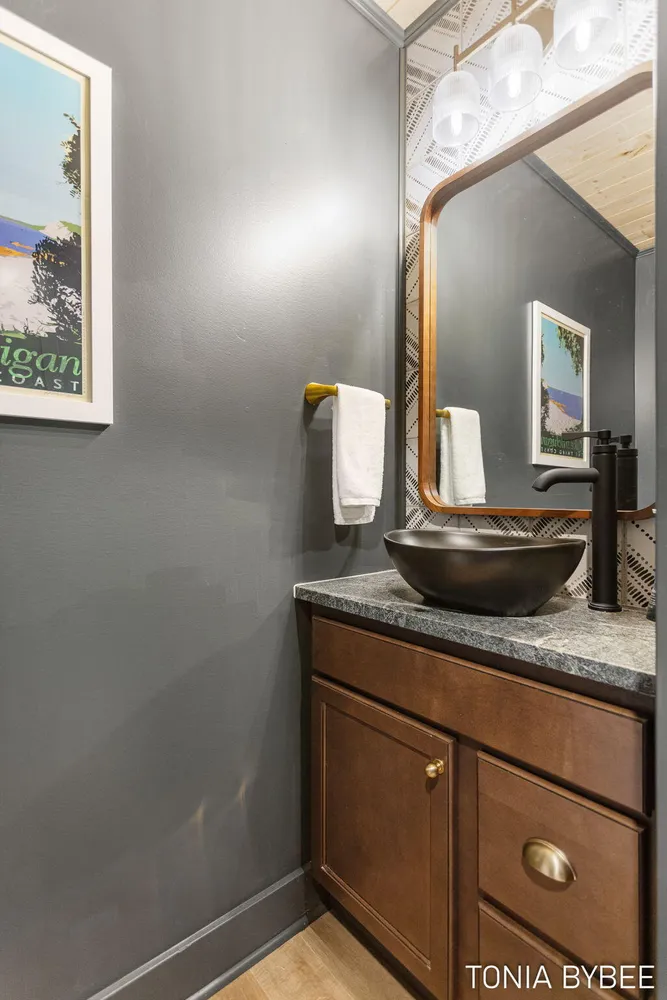 14298 Georgian Bay Dr, Holland, MI 49424