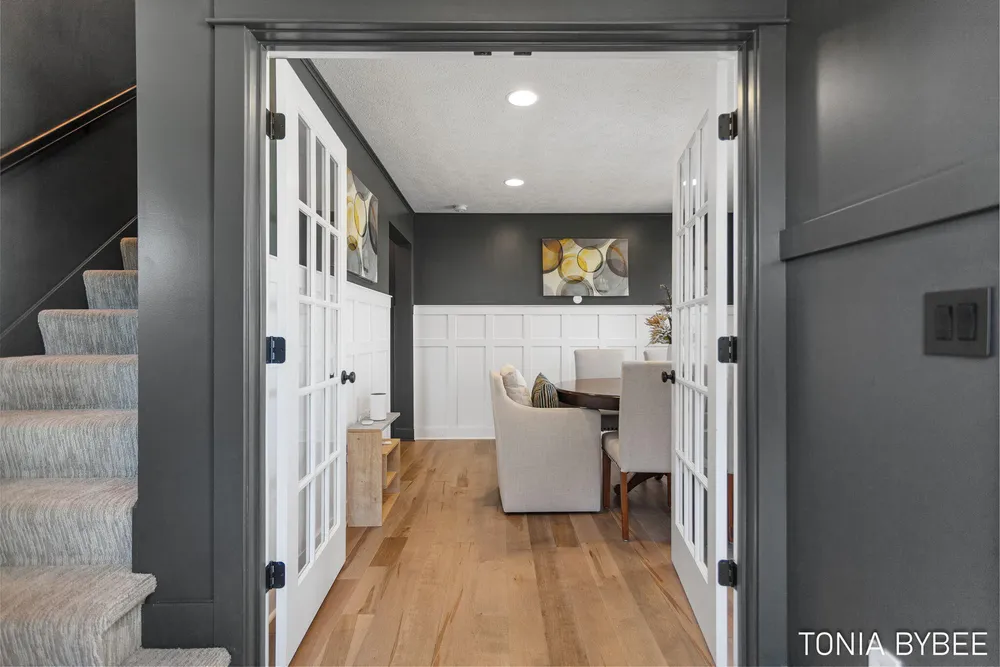 14298 Georgian Bay Dr, Holland, MI 49424