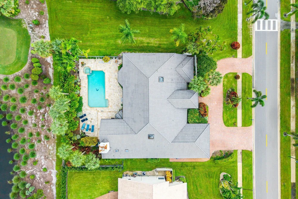 4976 Bocaire Blvd, Boca Raton, FL 33487