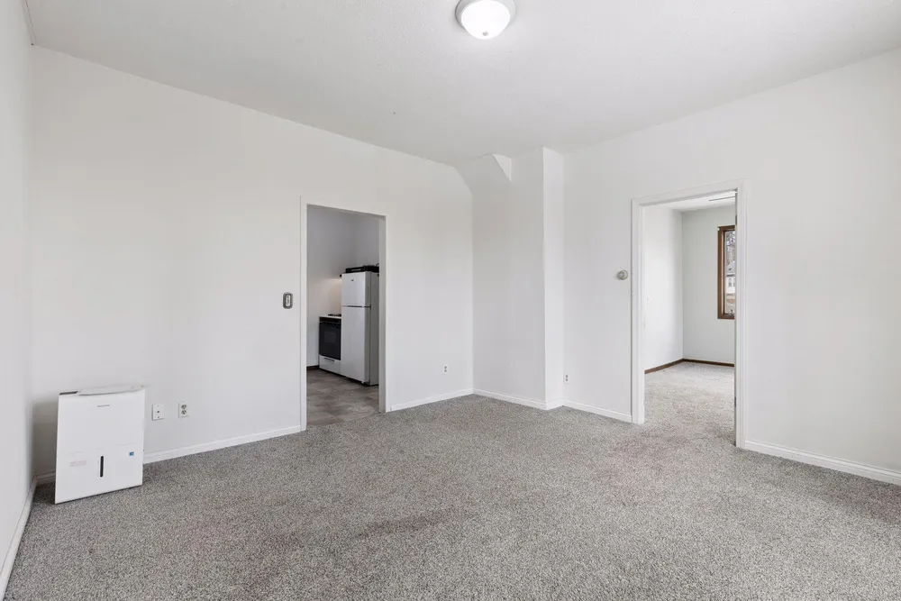 534 Annapolis St, South Saint Paul, MN 55075