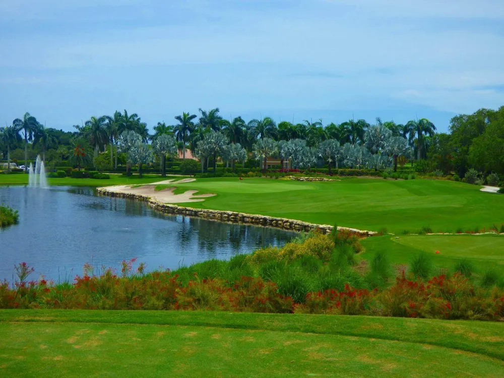 4976 Bocaire Blvd, Boca Raton, FL 33487