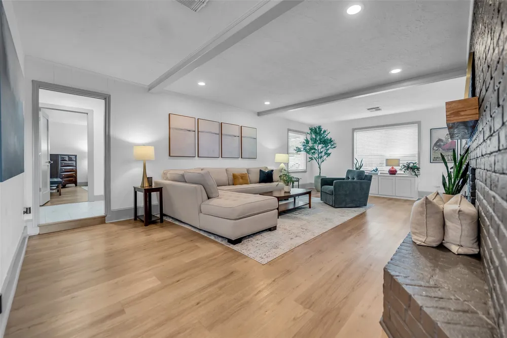 3122 Audubon Ct, Sugar Land, TX 77478