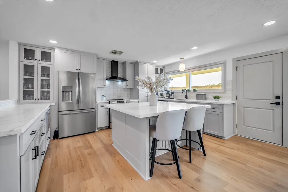 3122 Audubon Ct, Sugar Land, TX 77478