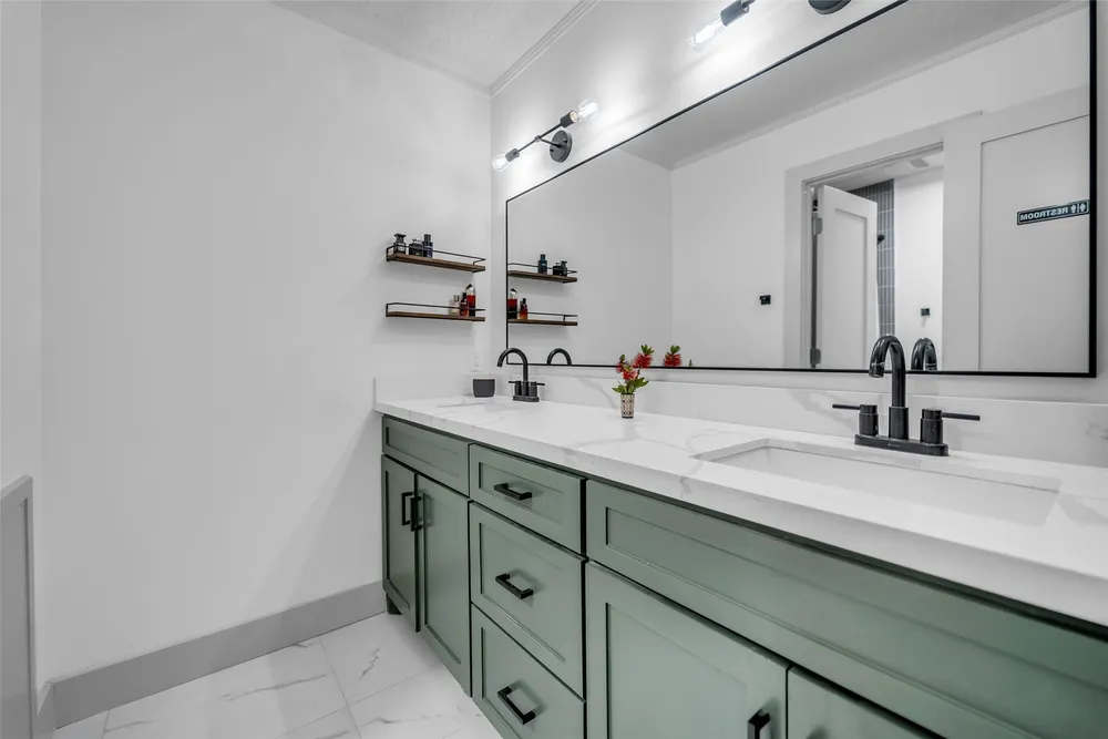 3122 Audubon Ct, Sugar Land, TX 77478