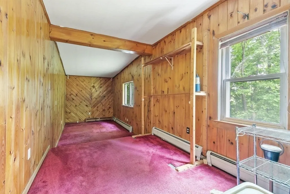 55 Main St, West Newbury, MA 01985