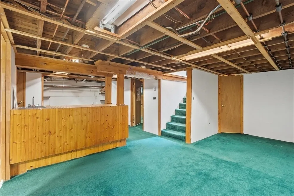 55 Main St, West Newbury, MA 01985