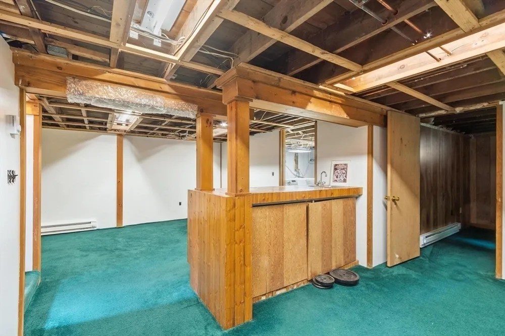 55 Main St, West Newbury, MA 01985