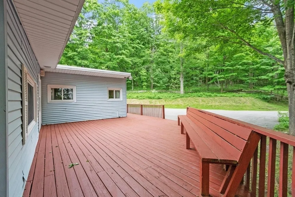55 Main St, West Newbury, MA 01985