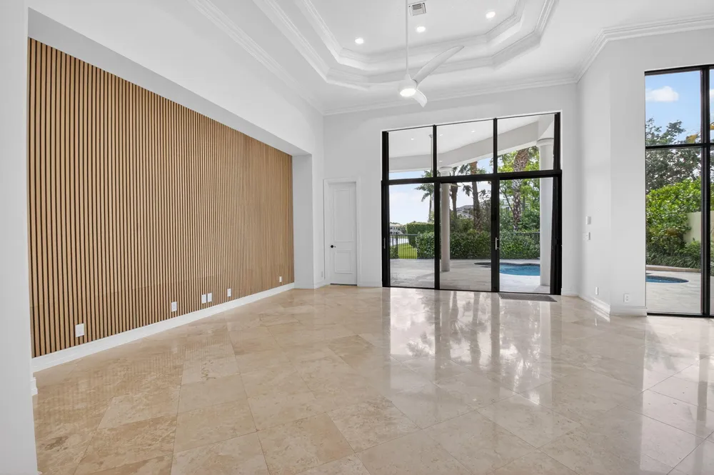 17921 Villa Club Way, Boca Raton, FL 33496