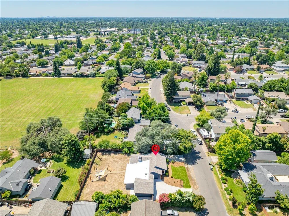 7104 Cardinal Rd, Fair Oaks, CA 95628