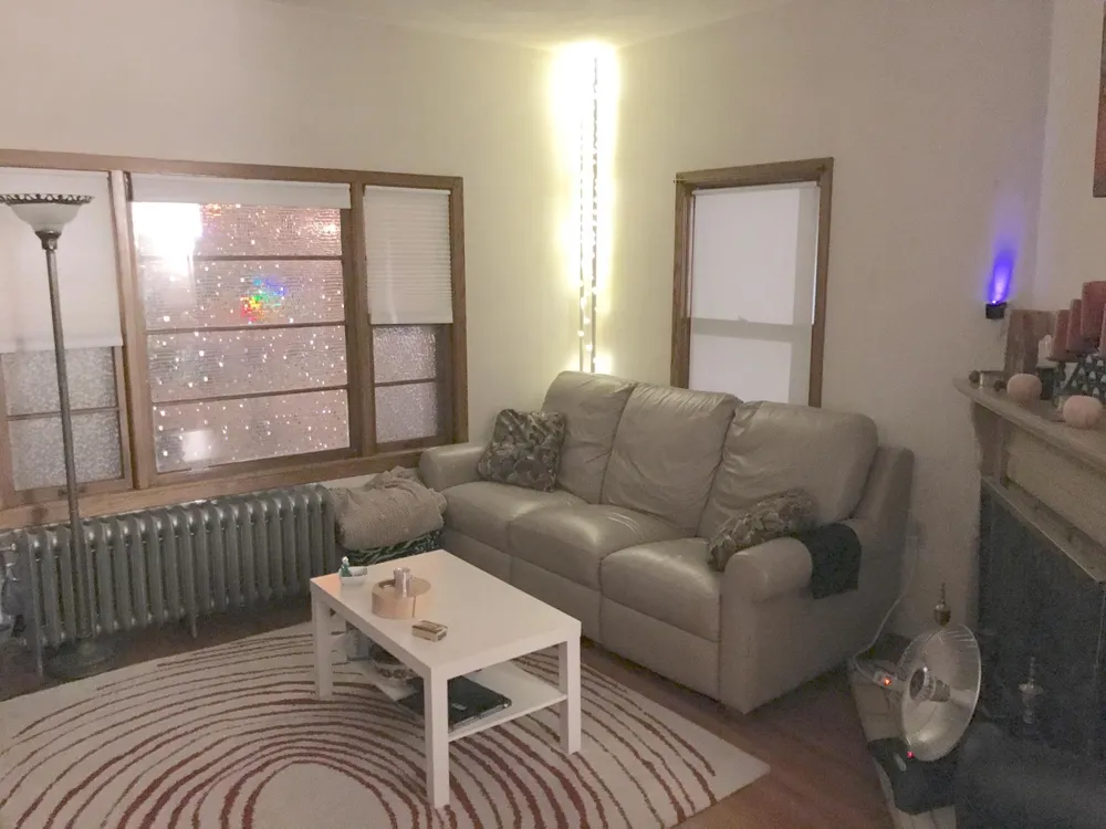 672 Surrey Ave, St Paul, MN 55106-6210