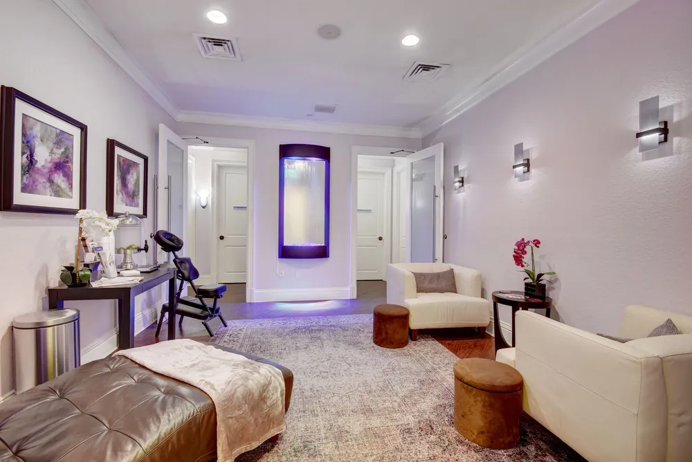 17921 Villa Club Way, Boca Raton, FL 33496