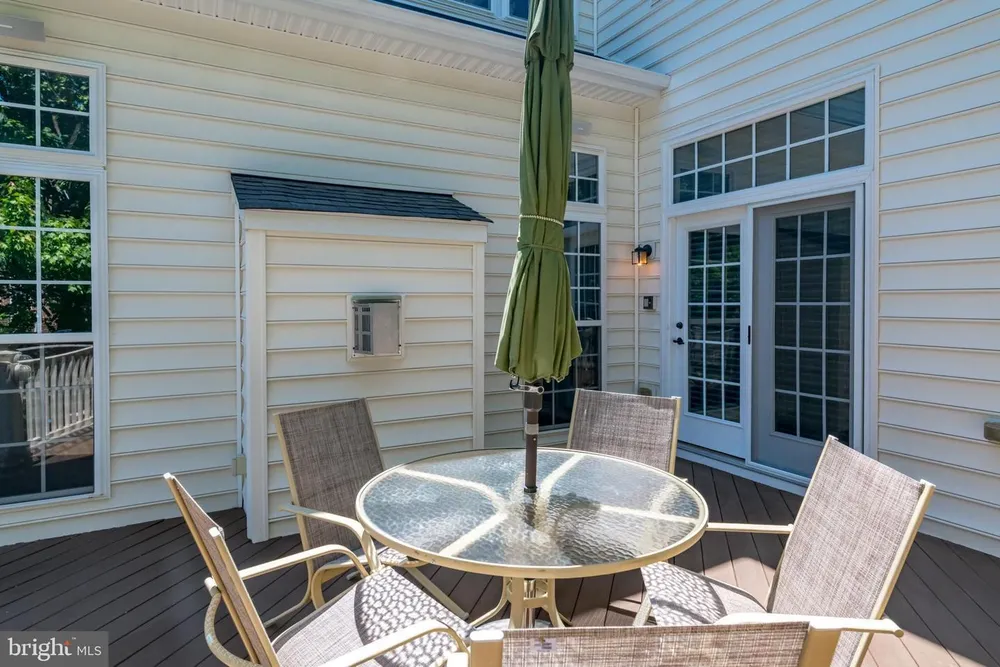 216 Bowen Ct, Annapolis, MD 21401